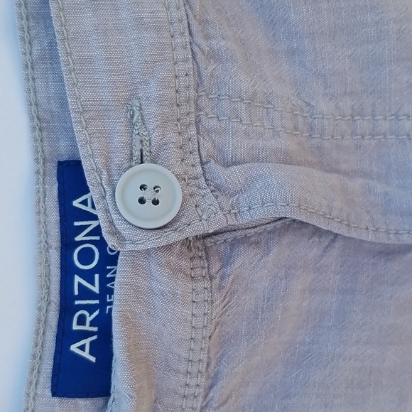 Arizona Men's Gray Classic Fit Shorts 40 - Picture 9 of 9